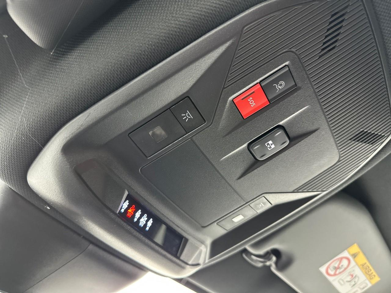 Peugeot 308 hybrid 136 e-dcs6 gt — photo 29
