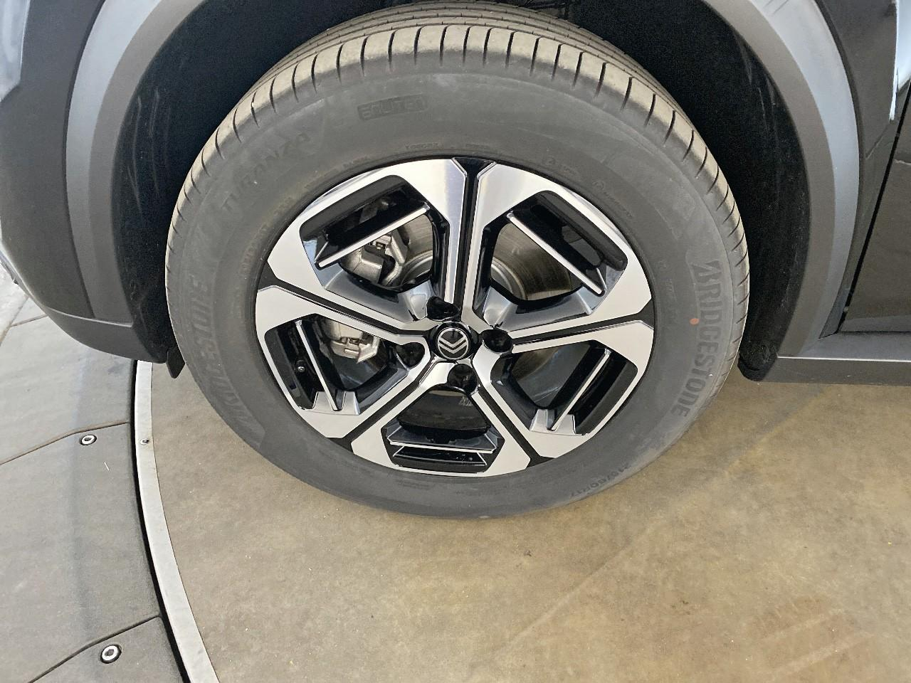 Citroën C3 Aircross hybride 145 ch aut max — photo 11