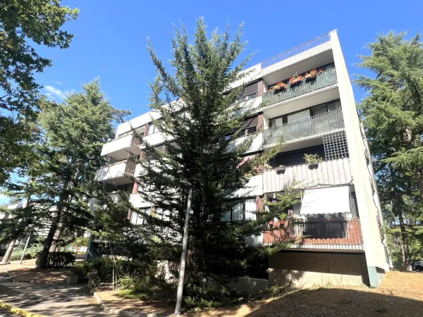 Appartement 5 pièces 95 m²