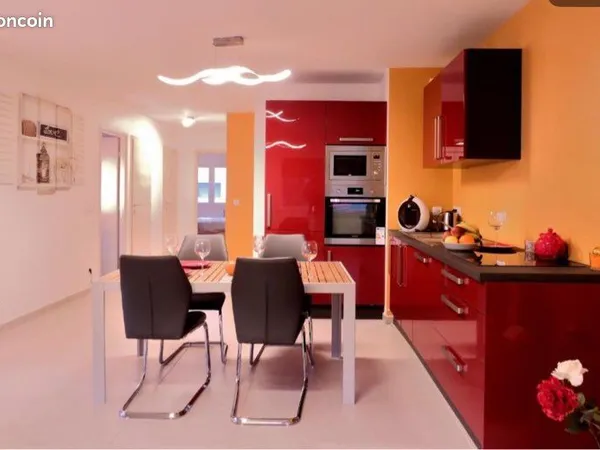 ANNECY - LES TRÉSUMS | 3 PIÈCES 67 m² | VUE JARDIN | BALCON | CALME | VENDU MEUBLÉ | GARAGE