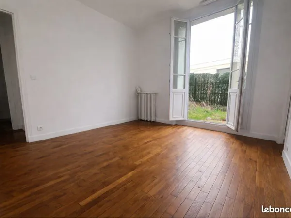 Chatou centre - 2 pièces 48 m² avec grande terrasse de 34 m² - petite copropriété