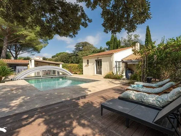 Maison 6 pièces 174 m²