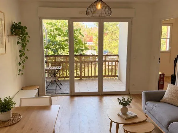 À louer - Charmant T2 rénové de 37 m² avec balcon et parking sécurisé - Biganos