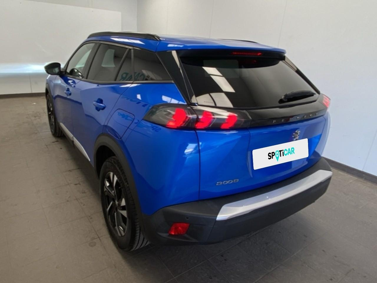 Peugeot 2008 puretech 100 s&s bvm6 allure — photo 7