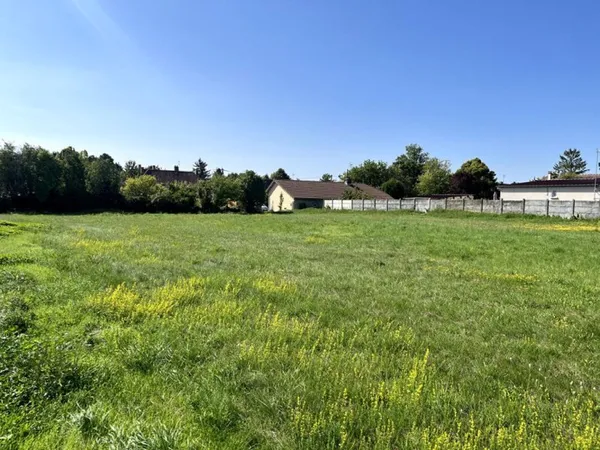 Terrain en individuel 1911 m²