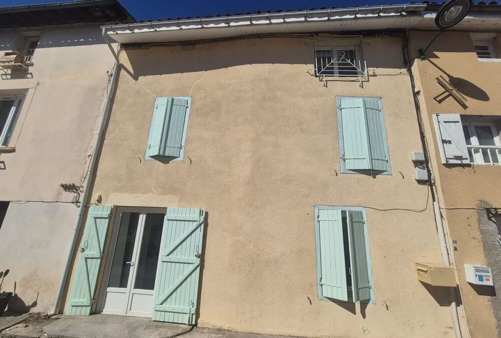 Photo 1