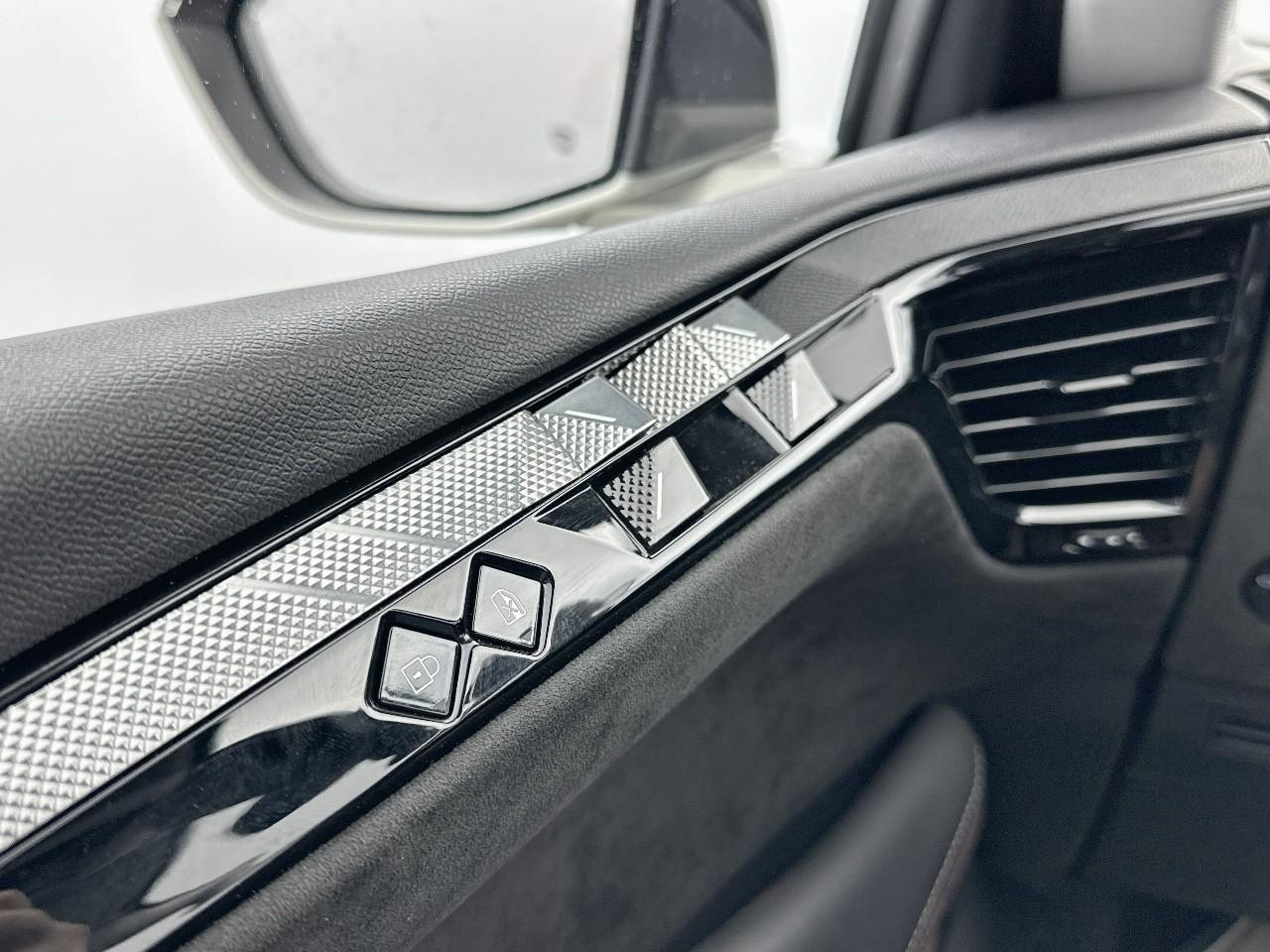Ds Ds 4 puretech 130 eat8 performance line+ — photo 16