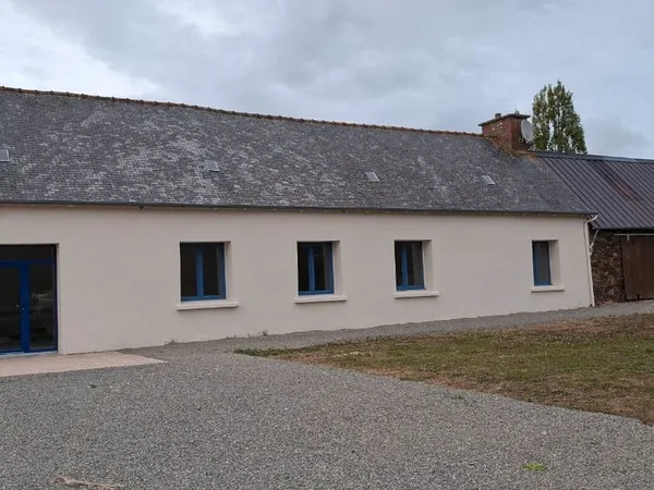 Longère entièrement rénovée