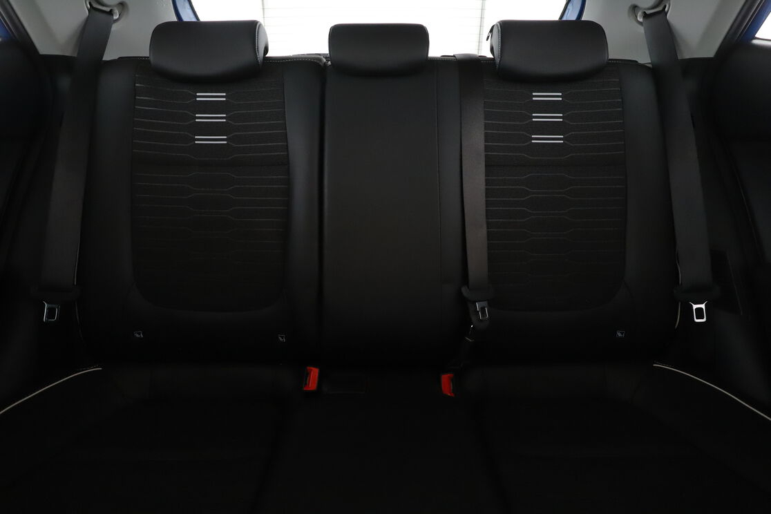 Kia Stonic 1.0 T-GDi MHEV GT Line DCT7 — photo 14