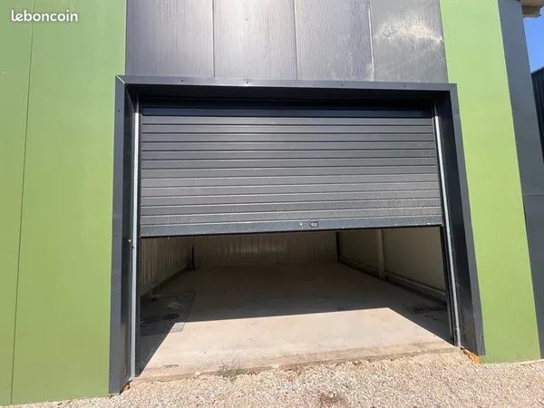 Local / garage / box de stockage