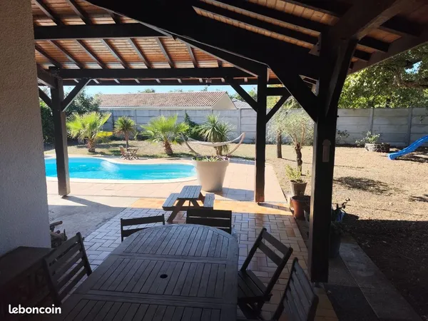 Maison familiale rénovée 153 m² - Piscine, terrain arboré 1000m² - Audenge