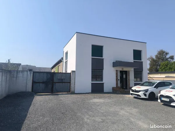 Dépôt professionnel à la location