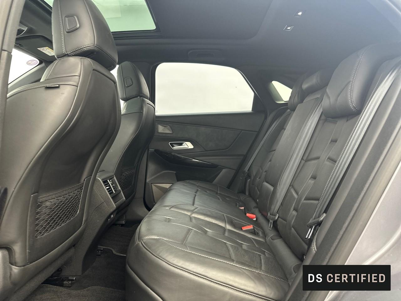 Ds Ds 7 crossback e-tense 4x4 300ch grand chic — photo 10