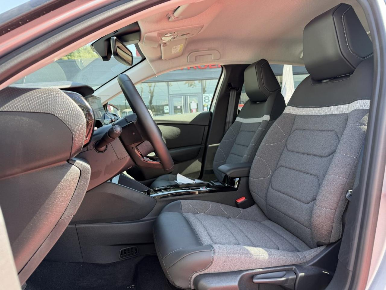 Citroën C4 e-c4 e 136 ch (100 kw) auto c-series — photo 17
