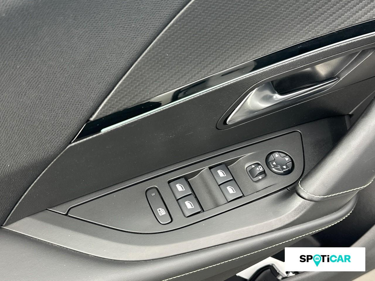Peugeot 2008 1.2 puretech 130ch s&s gt — photo 19