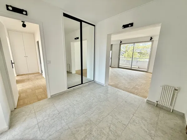 Appartement 4 pièces 94 m²