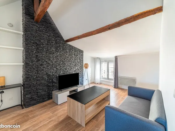 F2 meublé 32 m² - À 5 min du RER et des commerces