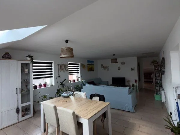 Appartement lumineux de 4 pièces (95 m²) - Vaudreching