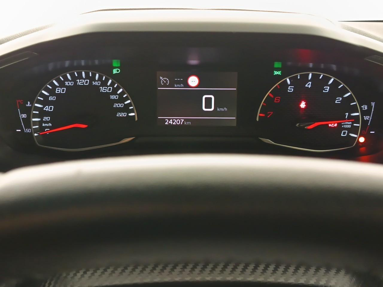 Peugeot 208 puretech 100 s&s bvm6 allure — photo 23