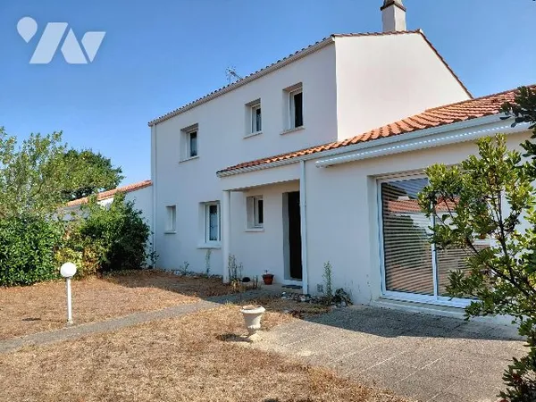 Maison 5 pièces 145 m²