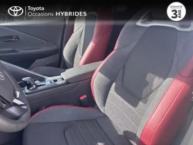 Toyota C-Hr 2.0 hybride rechargeable 225ch collection my26 — photo 12