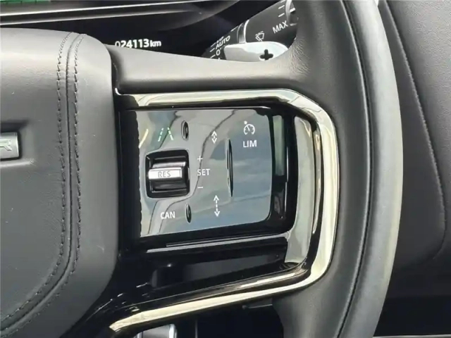 Land Rover Range Rover p460e awd 3.0l i6 phev — photo 32