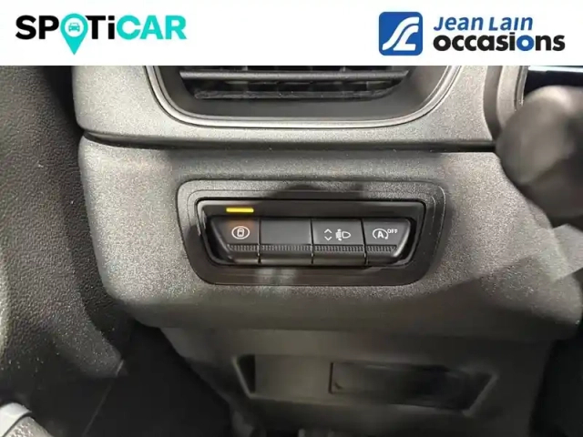 Renault Captur tce 90 ch — photo 42