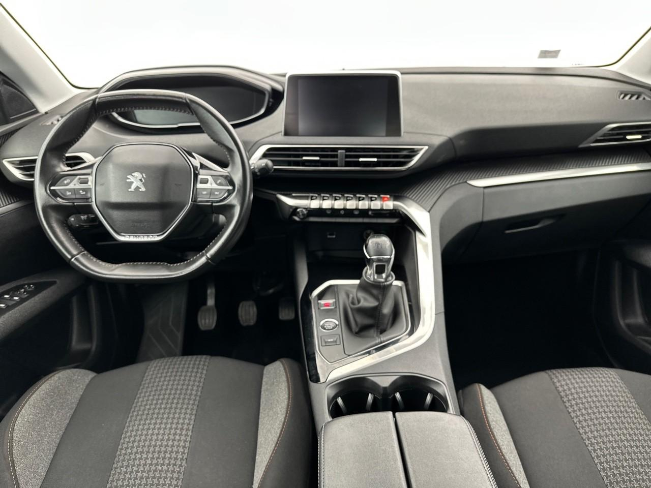 Peugeot 5008 puretech 130ch s&s bvm6 active pack — photo 11