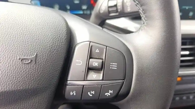 Ford Focus sw 1.0 ecoboost 125 s&amp;s mhev — photo 19
