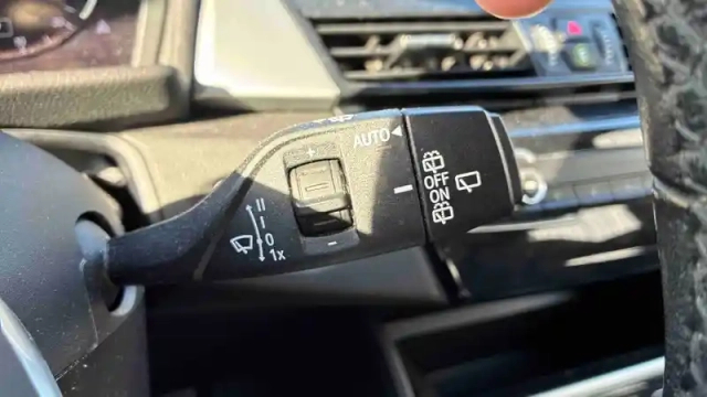 Bmw Serie 2 active tourer 218d 150 ch bva8 — photo 21