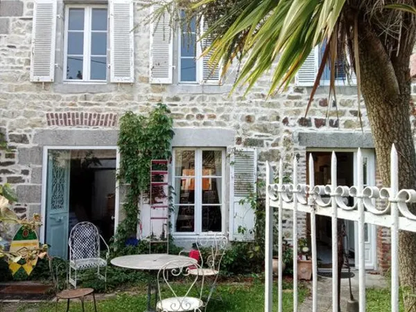 Maison de 130m2 à louer sur Donville-les-Bains 