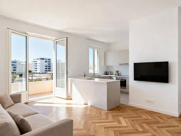 Appartement 4 pièces 84 m²