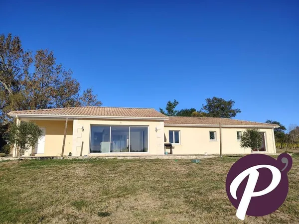 Maison de plain-pied 6 pièces 138 m²