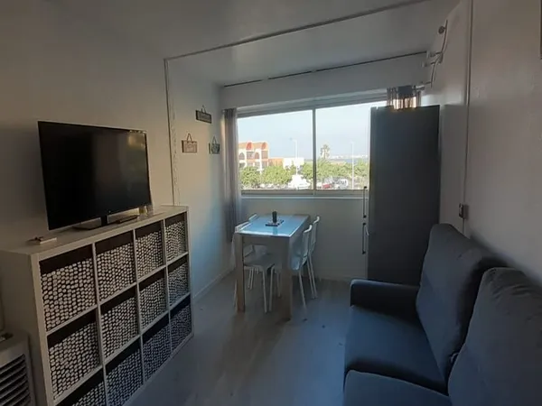Studio cabine avec parking