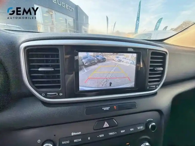 Kia Sportage 1.6 crdi 115 isg 4x2 bvm6 — photo 12