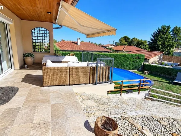 Maison 7 pièces 170 m²