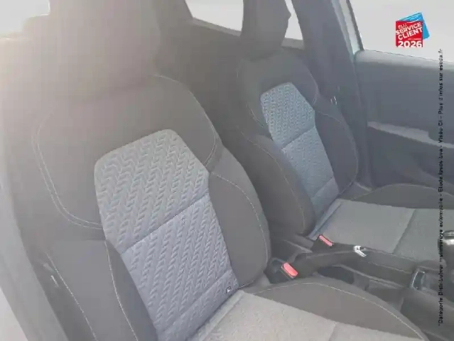 Renault Clio 1.0 tce 90ch evolution — photo 5