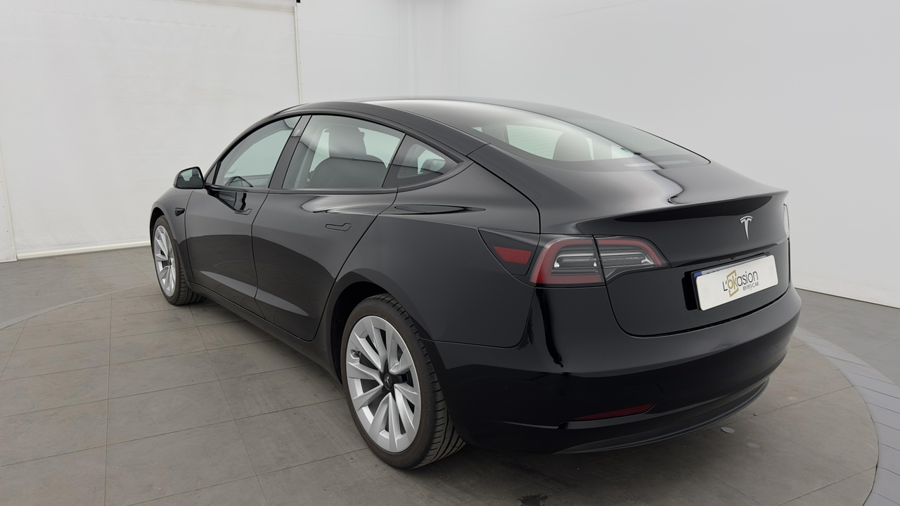 Tesla MODEL 3 RWD — photo 3
