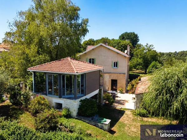 Maison 7 pièces 160 m²