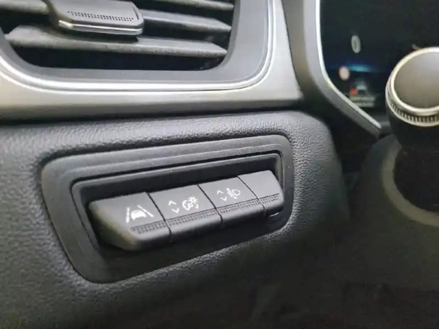 Renault Captur tce 130 edc fap — photo 31