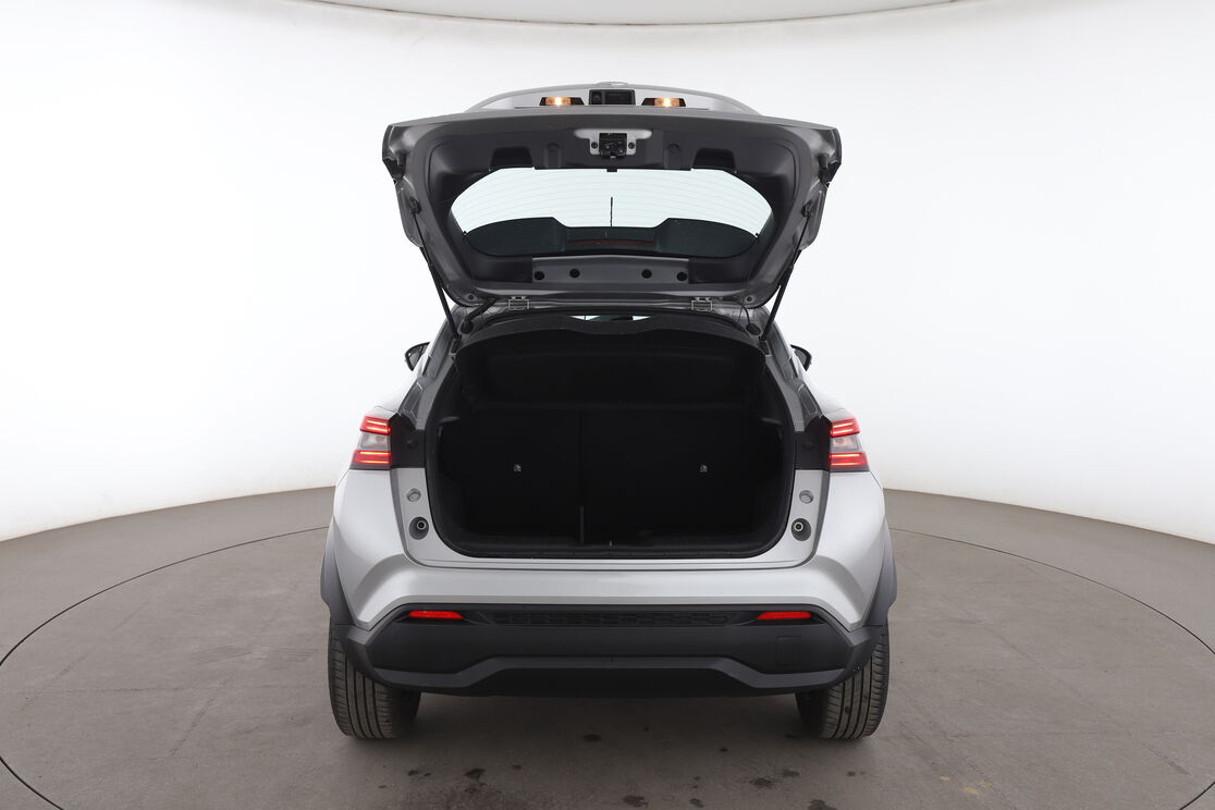 Nissan Juke 1.0 DIG-T Acenta BVM6 — photo 15