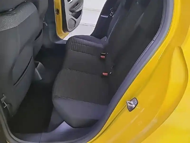 Peugeot 208 puretech 75 s&amp;s bvm5 — photo 32