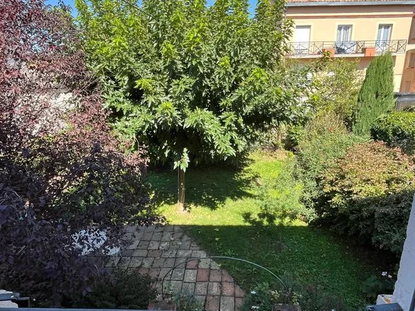 Maison 6 pièces 218 m²