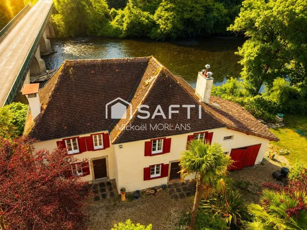Maison de caractère 5 pièces, 3 chambres, vue sur le gave