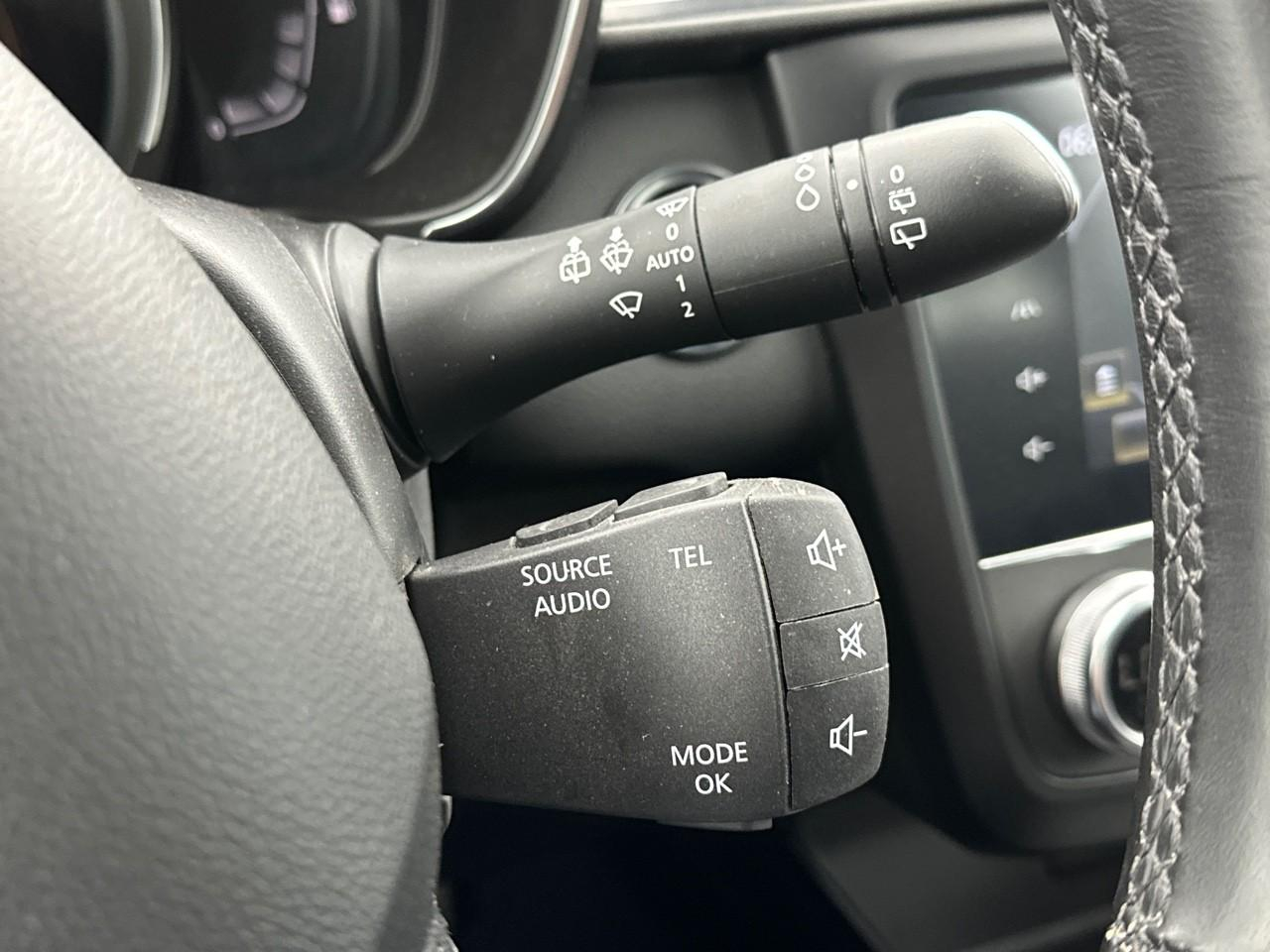 Renault Kadjar tce 140 fap edc black edition — photo 19