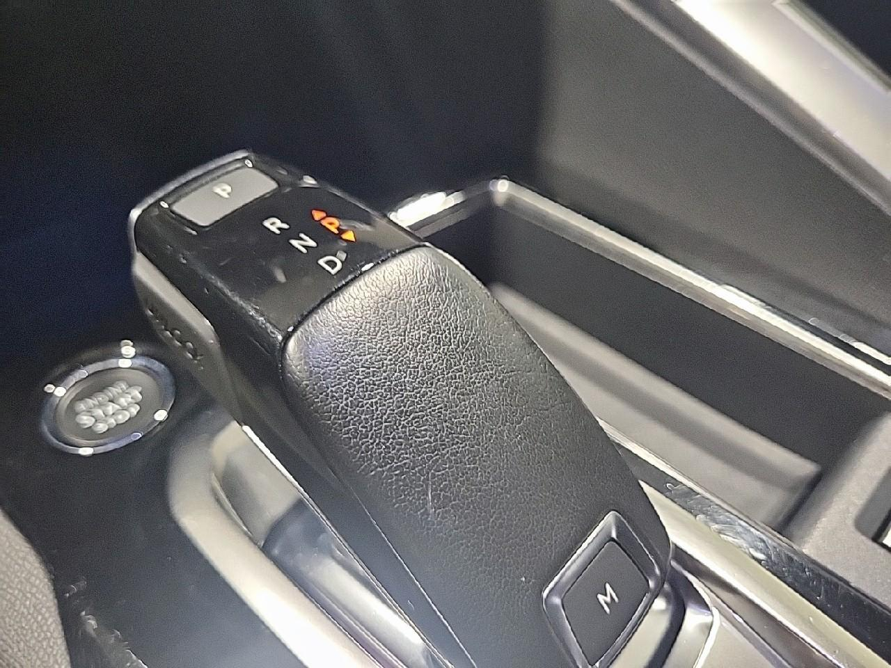 Peugeot 5008 bluehdi 130ch s&s eat8 allure pack — photo 17