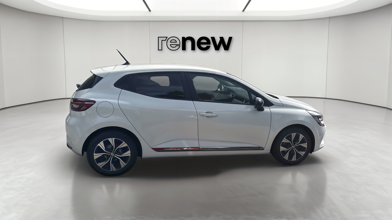 Renault Clio TCe 90 — photo 6