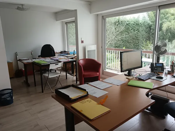 Location local professionnel 45m² à Angers