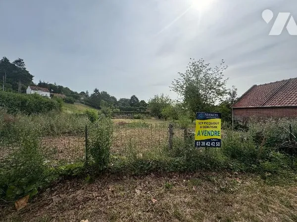Terrain 855 m²