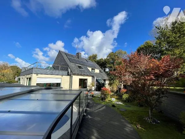 Maison 9 pièces 174 m²